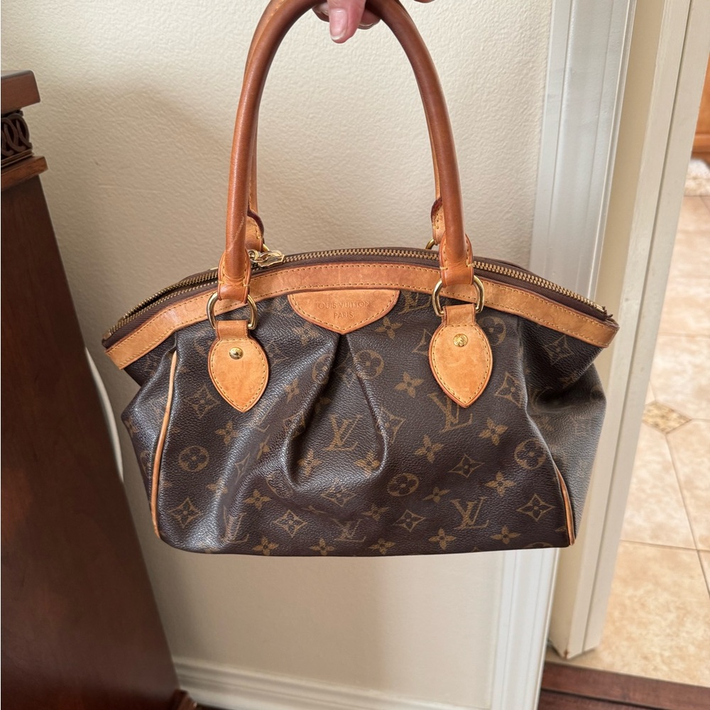 LOUIS VUITTON Monogram Tivoli PM